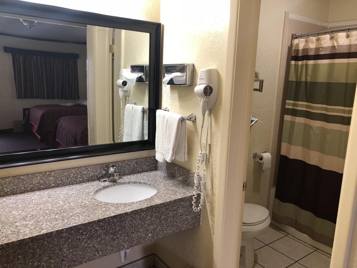 Flamingo Inn Elk City Eksteriør bilde